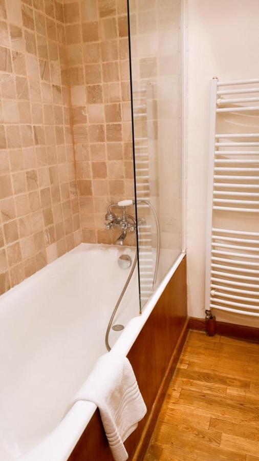 סניו L'Auberge Du Presbytere מראה חיצוני תמונה